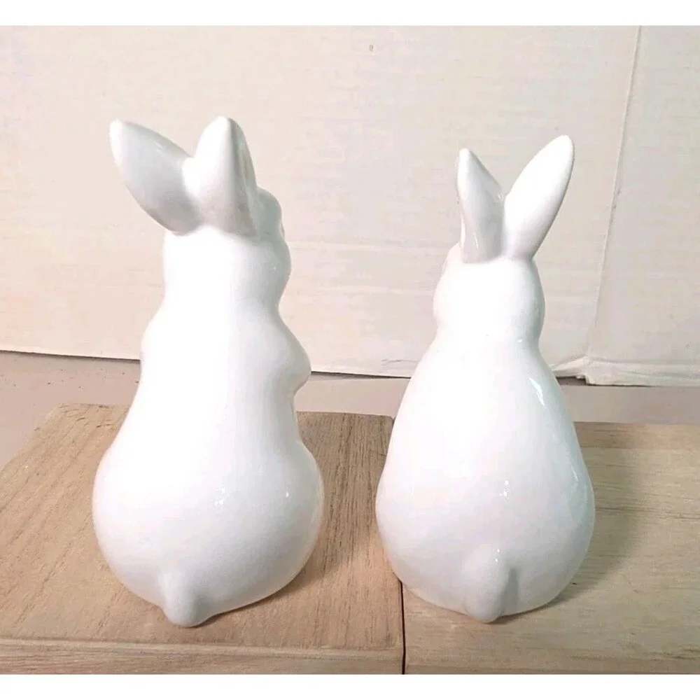 Porcelain White Bunny Rabbit With Gold Ears Salt And Pepper Shakers
